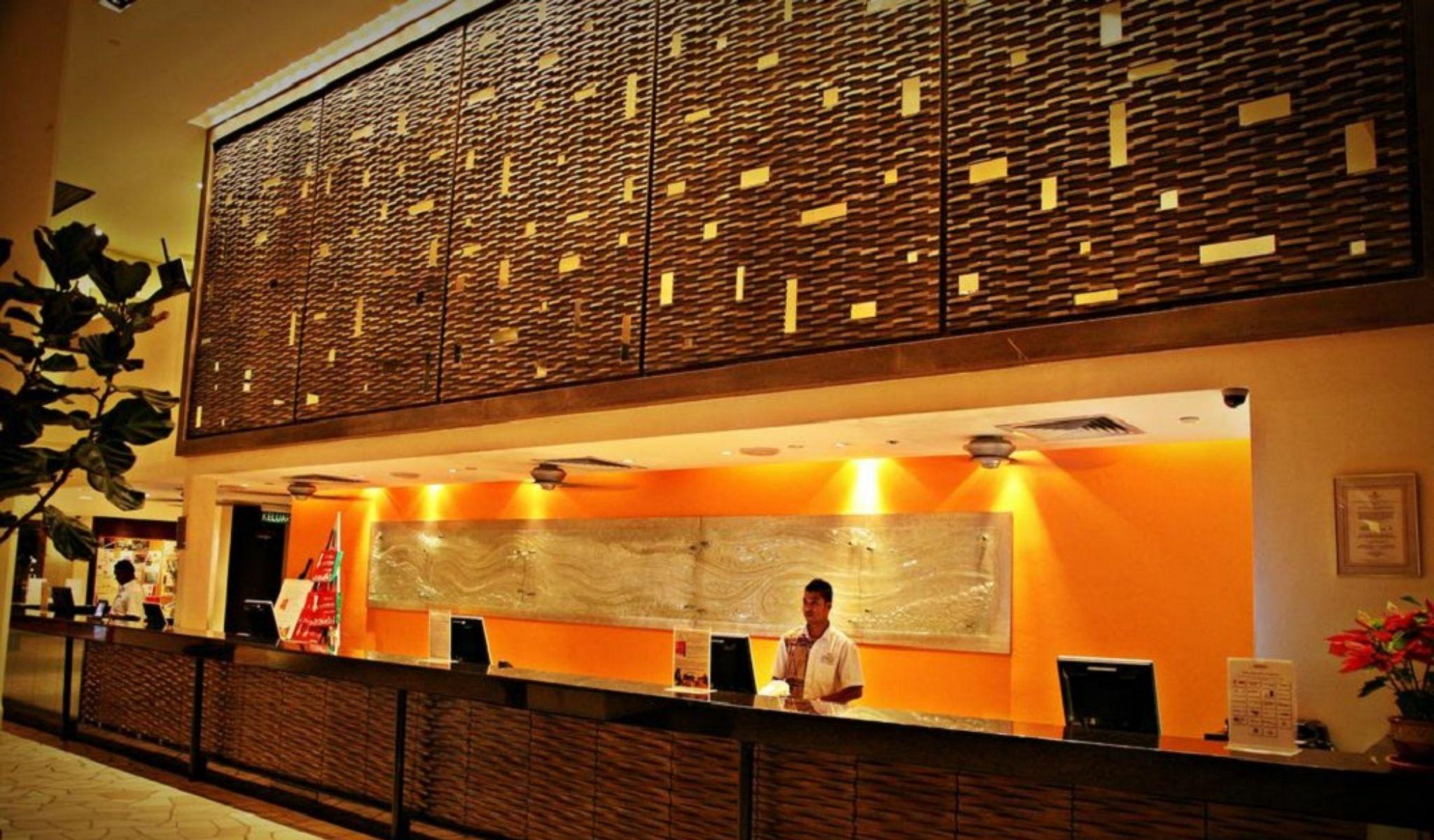 Parkroyal Penang Resort Бату-Ферринги Экстерьер фото